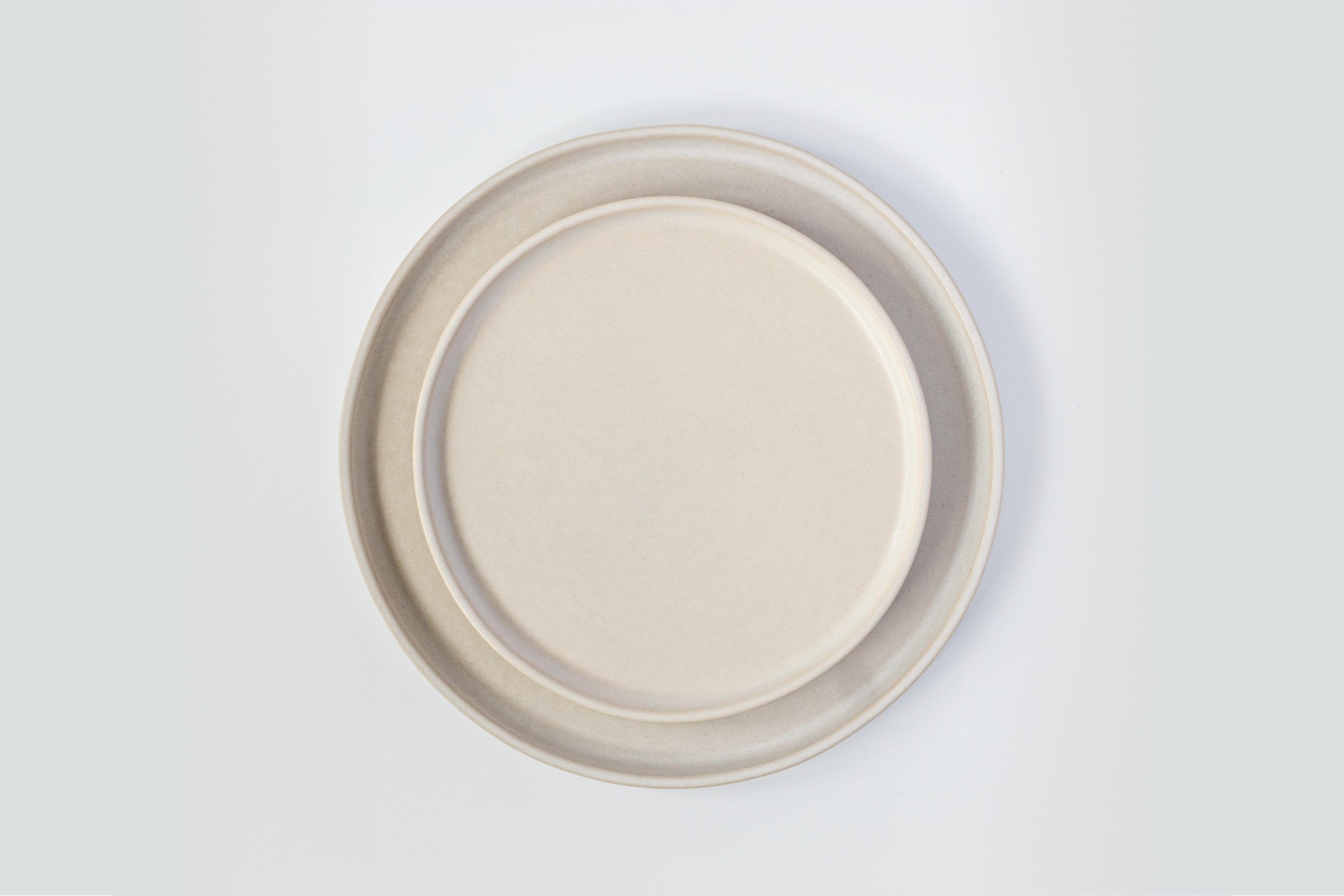 Teller_set_sand_01